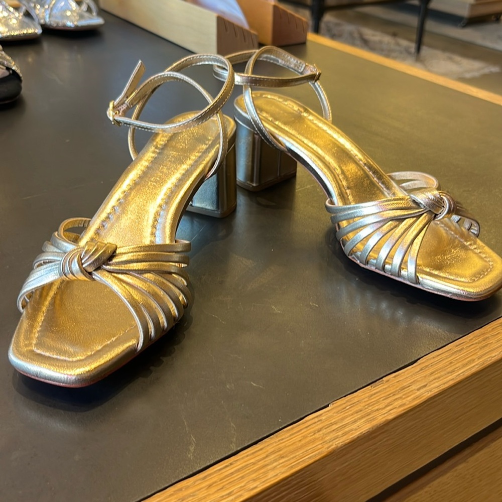 Olivia knot mid heel with ankle strap